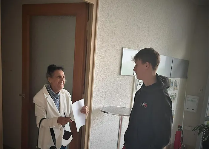 Kloster בית הארחה Esthal