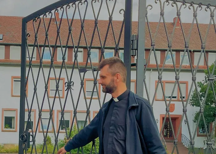 בית הארחה Kloster Esthal